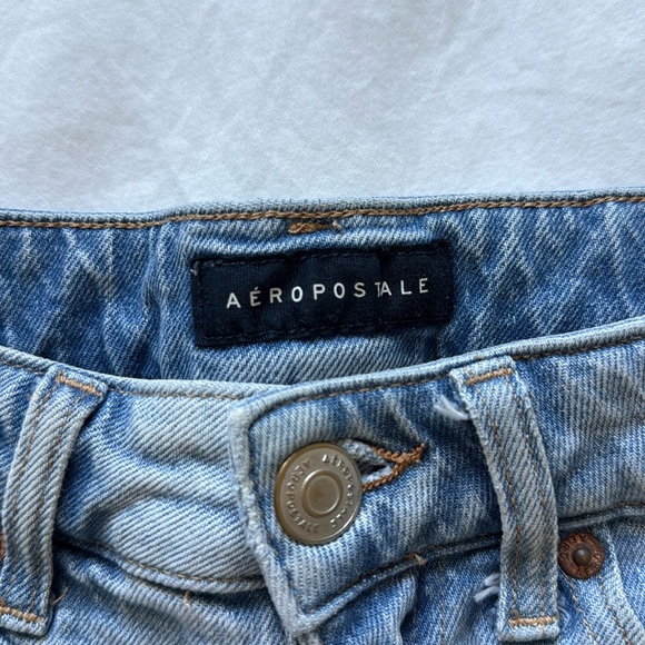 Aeropostale Women's Blue Denim Shorts - Picture 2 of 3